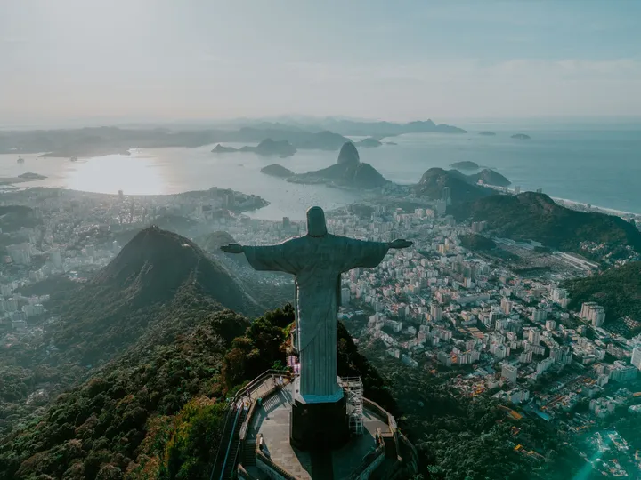 Serviços Nacionais